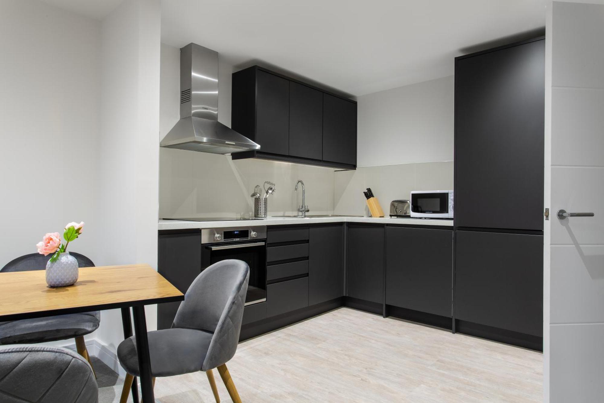Queens Park By Viridian Apartments Лондон Екстериор снимка